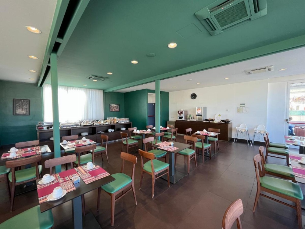 Best Western Hotel Plaza Image 43